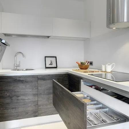 Apartment Business